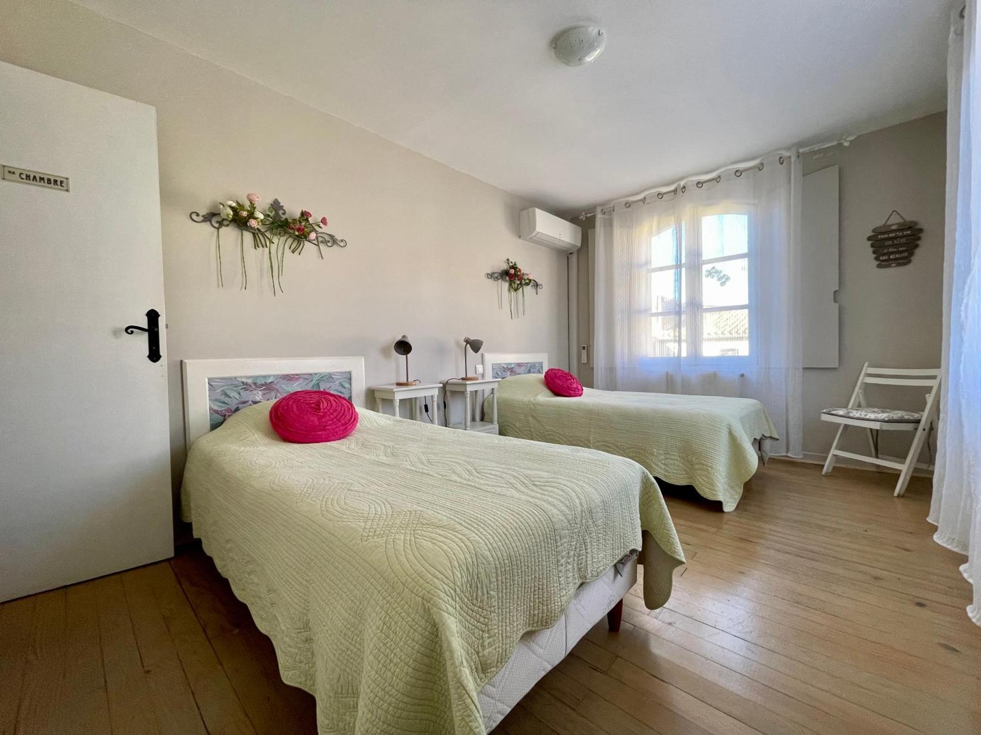 Cote Cite Appartements - Parking Prive - 100M Cite Medievale Carcassonne Exterior foto